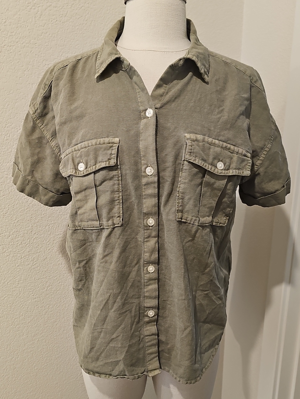 Lucky Brand Olive Green Short-Sleeve Button-Down Shirt